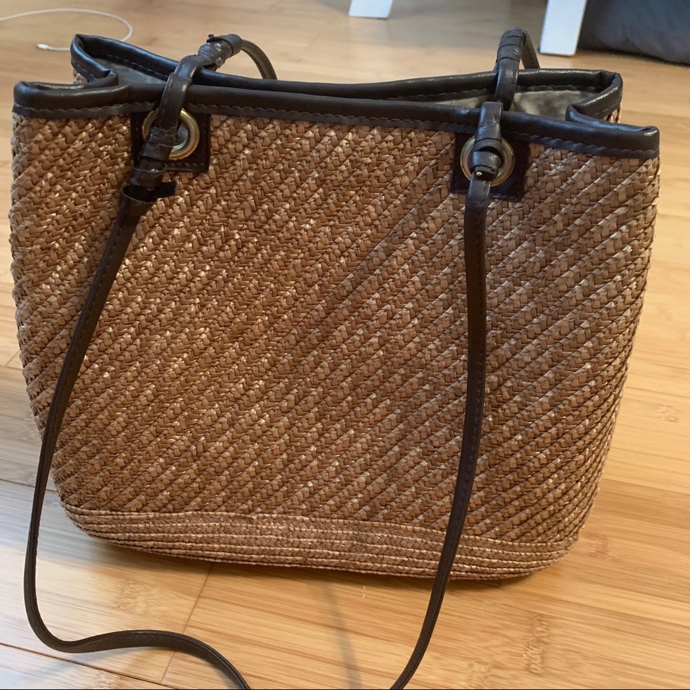 EUC Wheat Straw Shoulder Bag